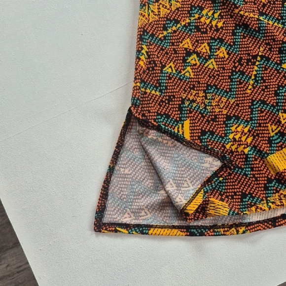 Vibrant And Bold Lularoe Perfect T - Picture 5 of 6